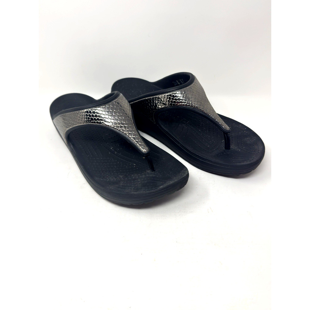 Crocs Sandals Size 11 Monterey Black & Silver Metallic Flip Flop Wedge Thong